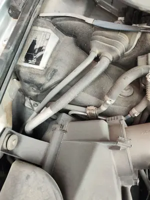 Foto de VALVULA AIRE ADICIONAL AUDI A6 BERLINA (4B2) 2.5 V6 24V TDI (150 CV / 110 KW) referencia 059145100B
