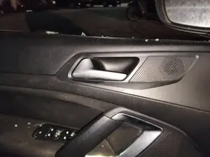 Foto de MANETA INTERIOR DELANTERA IZQUIERDA PEUGEOT 308