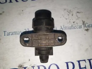 Foto de VALVULA EGR RENAULT MEGANE I FASE 2 COUPE (DA...) referencia 7700109099 foto 2
