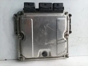 Foto de CENTRALITA MOTOR UCE CITROEN XSARA PICASSO referencia 0281011084 foto 4