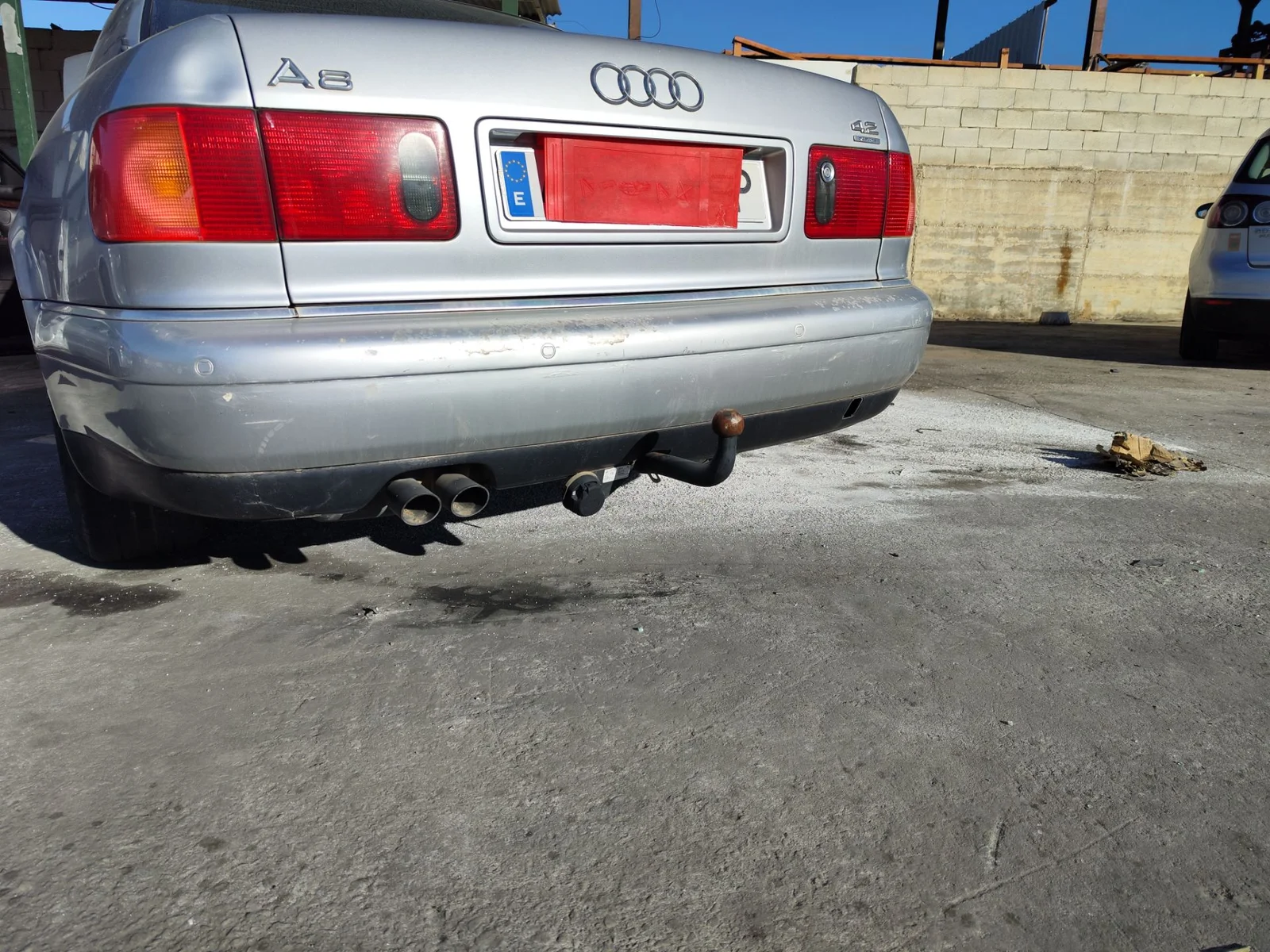 Foto de PARAGOLPES TRASERO AUDI A8 (D2) 4.2 V8 40V (310 CV / 228 KW)
