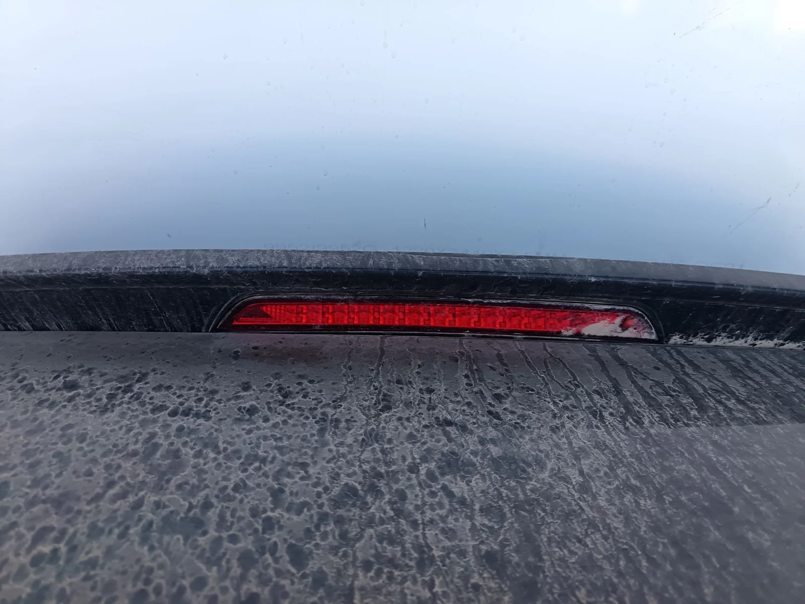 Foto de LUZ CENTRAL DE FRENO PEUGEOT 3008 1.5 Blue-HDI FAP (131 CV / 96 KW)