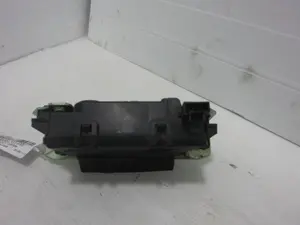 Foto de CERRADURA MALETERO / PORTON OPEL ASTRA H BERLINA 1.4 16V (90 CV / 66 KW) referencia 495058724 foto 4