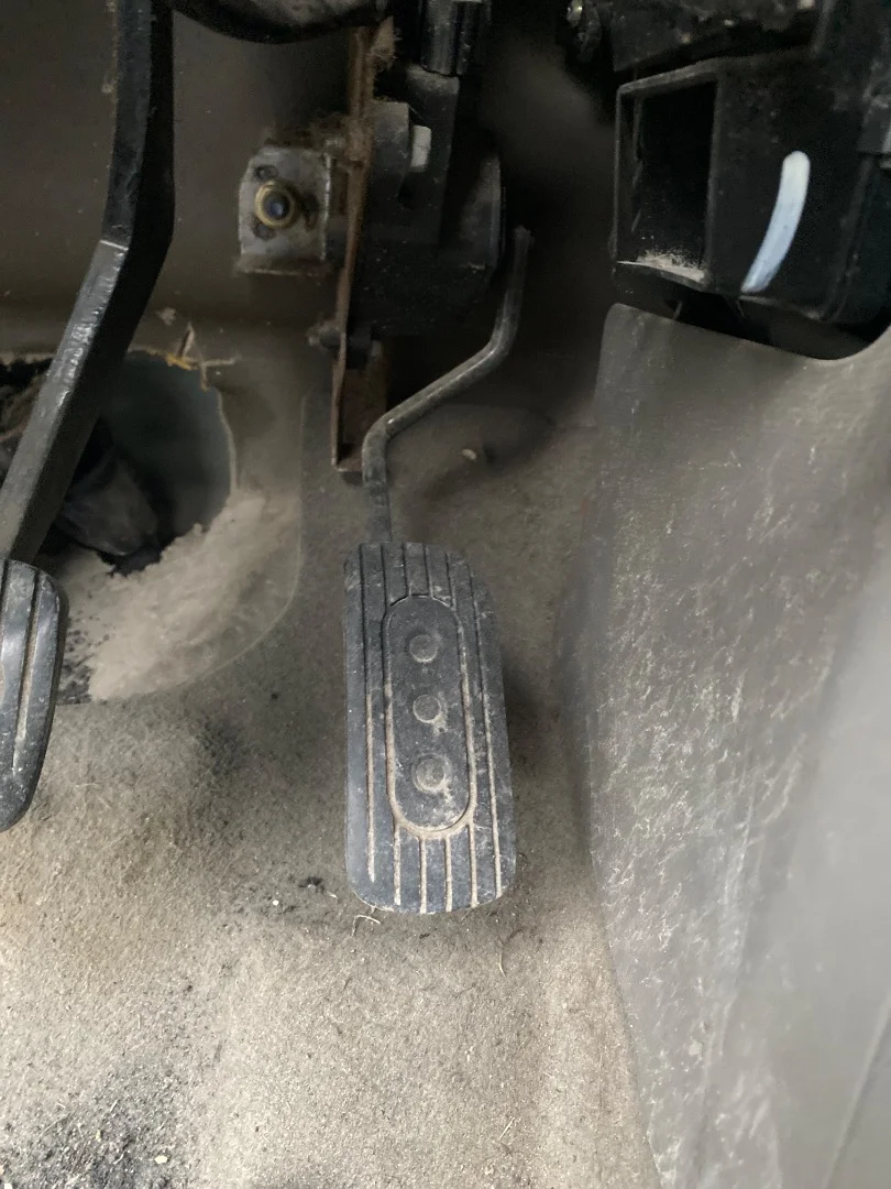 Foto de PEDAL ACELERADOR NISSAN MICRA (K12E) 1.2 CAT (65 CV / 48 KW)