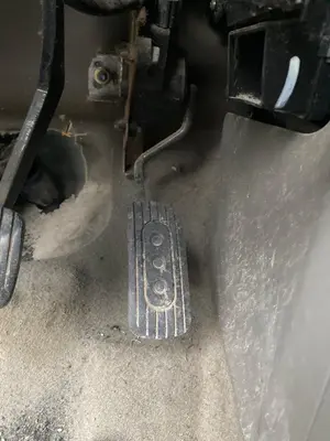 Foto de PEDAL ACELERADOR NISSAN MICRA (K12E) 1.2 CAT (65 CV / 48 KW)