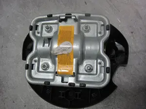 Foto de AIRBAG DELANTERO IZQUIERDO RENAULT CLIO III 1.2 (75 CV / 55 KW) referencia 8200677496 foto 2