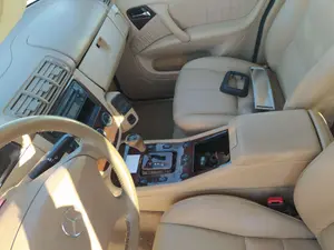 Foto de ENGANCHE CINTURON DELANTERO IZQUIERDO MERCEDES-BENZ CLASE ML (BM 163) 2.7 CDI 20V CAT (163 CV / 120 KW)