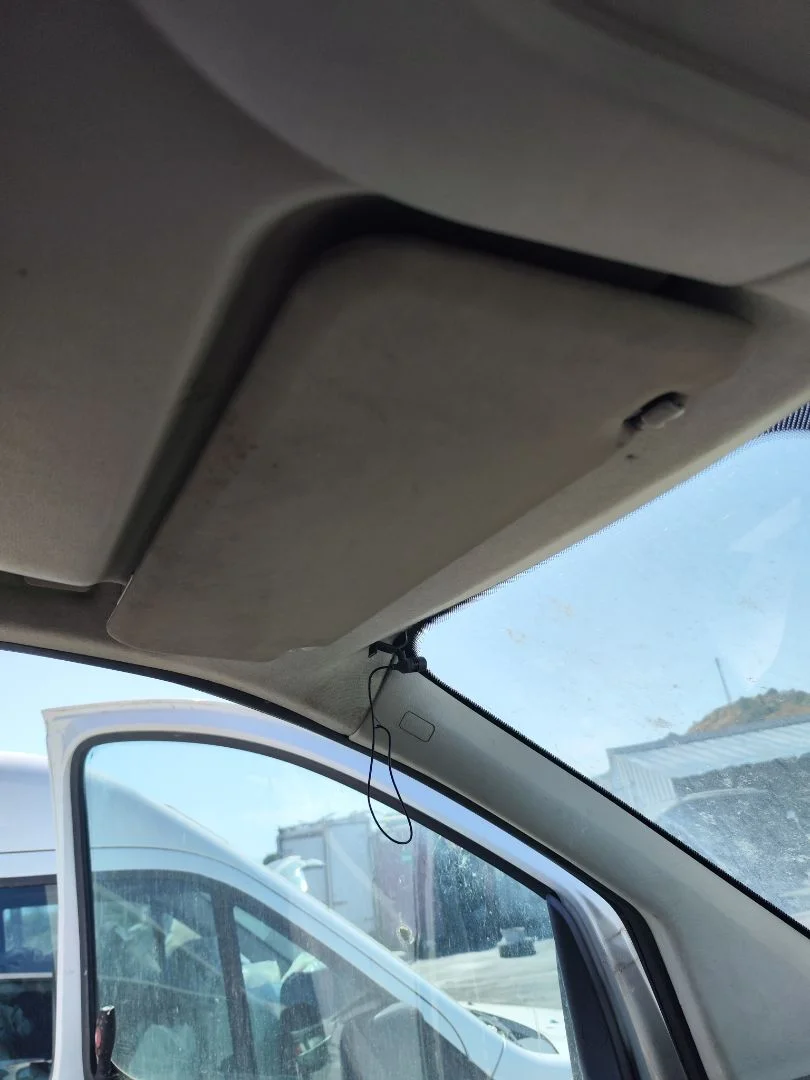 Foto de PARASOL IZQUIERDO CITROEN JUMPY 2.0 HDi CAT (RHK / DW10UTED4) (120 CV / 88 KW)