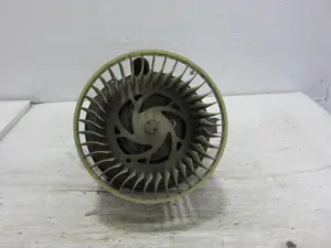 Foto de MOTOR CALEFACCION CHRYSLER STRATUS JX CABRIO 2.5 CAT (163 CV / 120 KW) referencia 4644809 foto 2