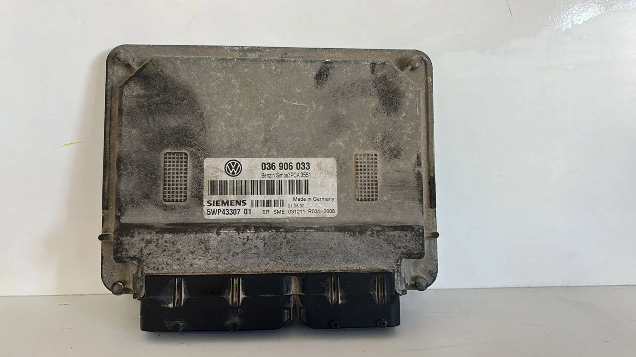 Foto de CENTRALITA MOTOR UCE VOLKSWAGEN LUPO (6X1/6E1) 1.6 16V (125 CV / 92 KW) referencia 036906033