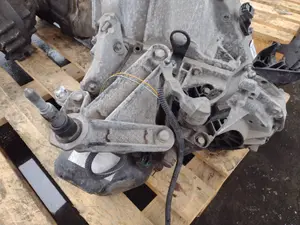 Foto de CAJA CAMBIOS RENAULT CLIO III referencia JR5353 foto 2