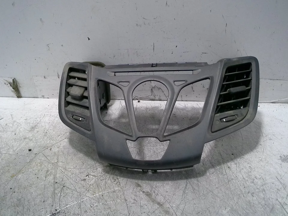 Foto de NO IDENTIFICADO FORD FIESTA (CNN) 1.25 16V CAT (82 CV / 60 KW) referencia 8A6118A802AKW