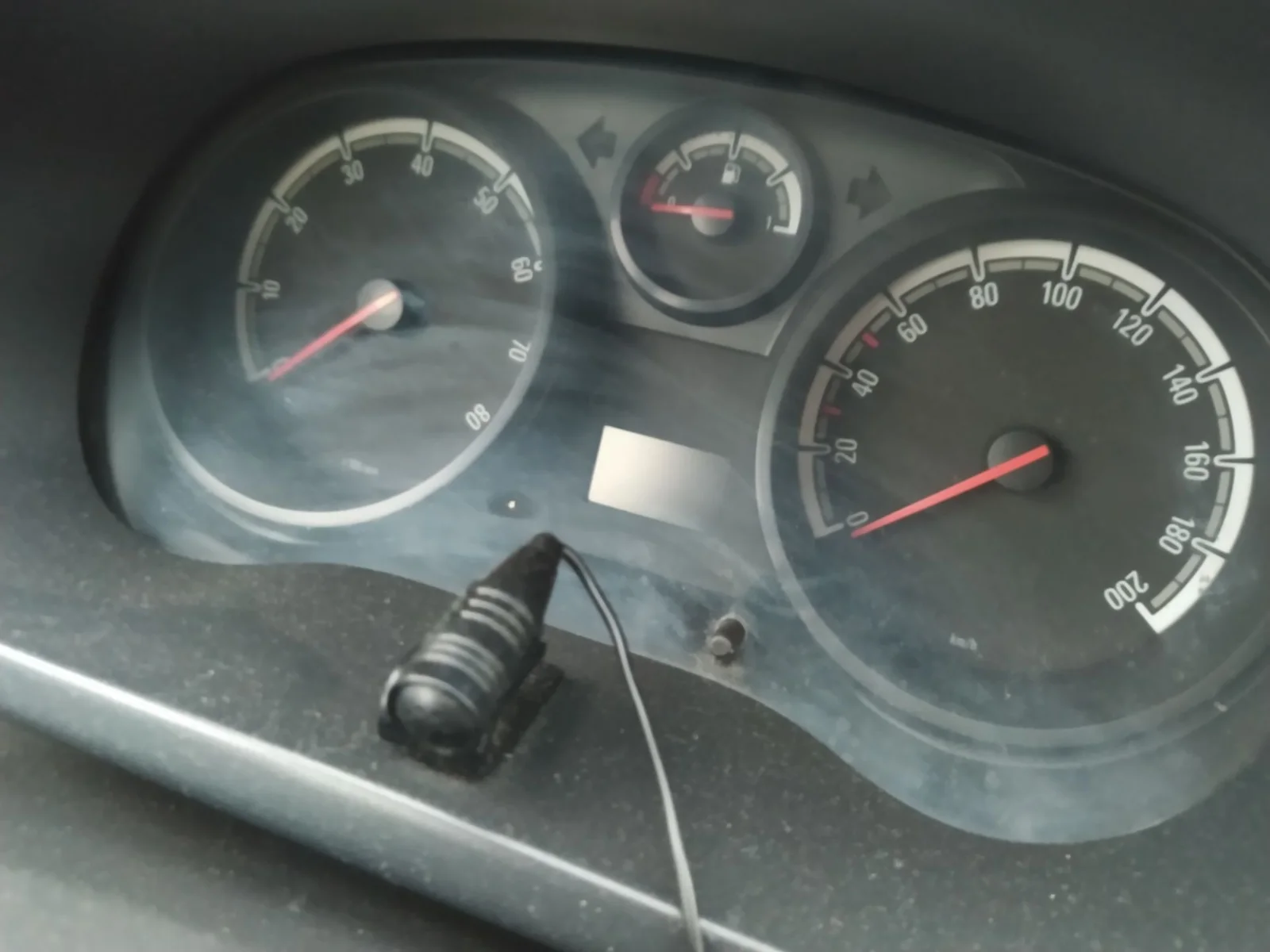 Foto de CUADRO INSTRUMENTOS OPEL CORSA D 1.2 16V CAT (Z 12 XEP / LB4) (80 CV / 59 KW)