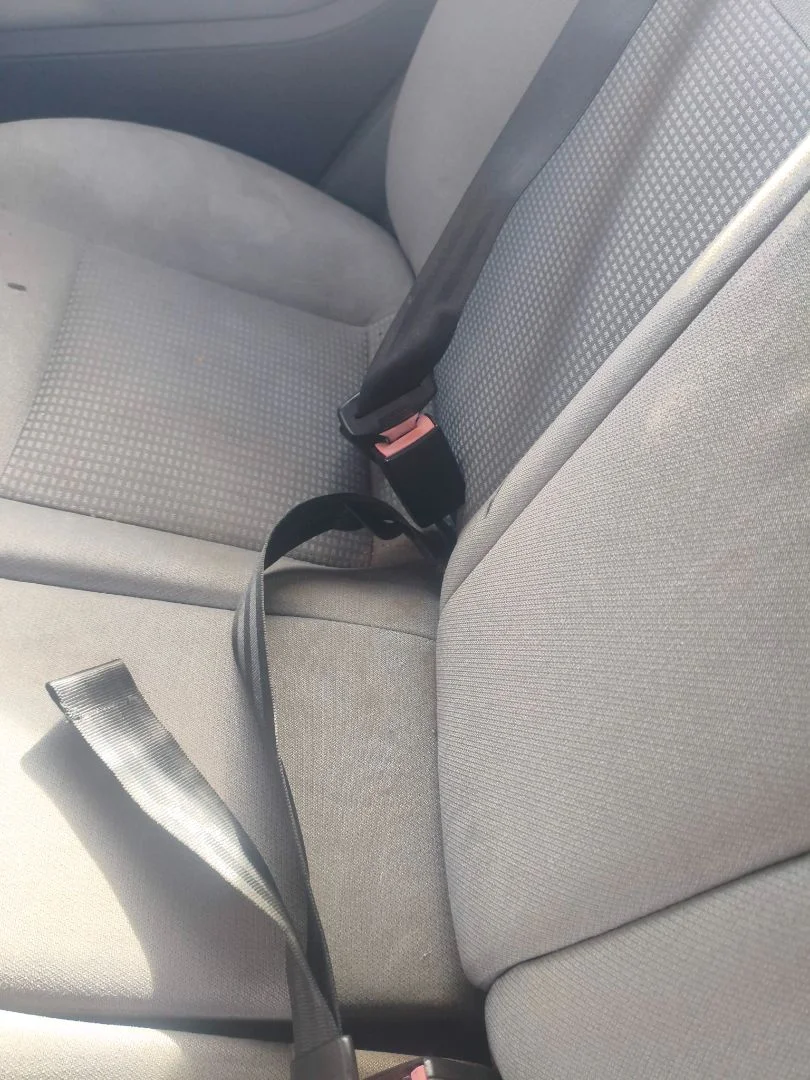 Foto de ENGANCHE CINTURON TRASERO DERECHO SEAT IBIZA (6L1) 1.4 16V (75 CV / 55 KW)