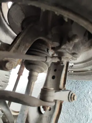 Foto de PINZA DE FRENO DELANTERA IZQUIERDA SKODA OCTAVIA BERLINA (1U2) 1.9 TDI (90 CV / 66 KW) referencia 1K0615123D