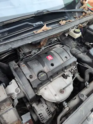 Foto de MOTOR COMPLETO PEUGEOT 307 (S1)(04.2001) 1.6 16V CAT (109 CV / 80 KW) referencia NFU