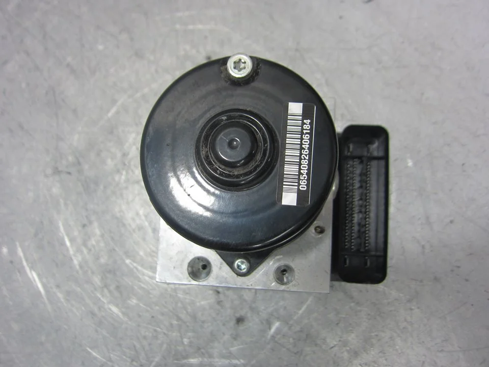 Foto de ABS BMW SERIE 3 COUPE (E92) 2.0 Turbodiesel CAT (177 CV / 130 KW) referencia 3451678476301