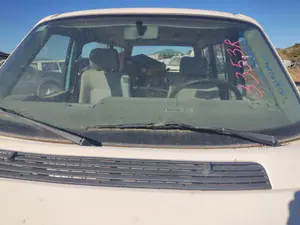Foto de BRAZO LIMPIA DELANTERO IZQUIERDO VOLKSWAGEN GOLF IV BERLINA (1J1)(10.1997) 1.6 16V (105 CV / 77 KW)