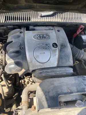 Foto de TAPA MOTOR KIA SPORTAGE 2.0 CAT (128 CV / 94 KW)