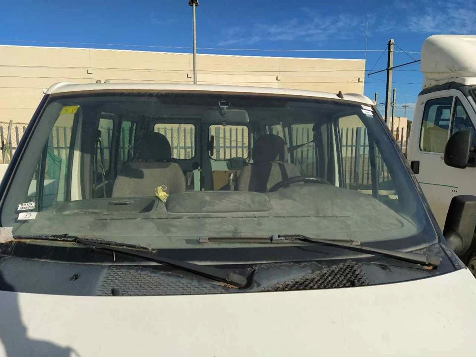 Foto de PARABRISAS FORD TRANSIT COMBI (FY) 2.0 TD CAT (75 CV / 55 KW) referencia 4056237