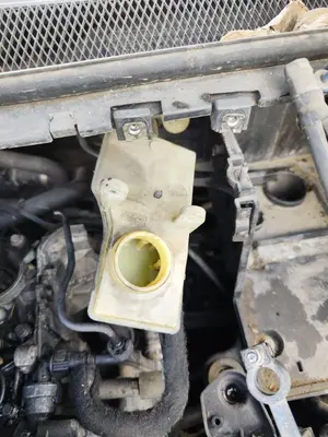 Foto de BOMBA FRENO FORD FOCUS BERLINA (CAP) 1.6 TDCi CAT (90 CV / 66 KW)