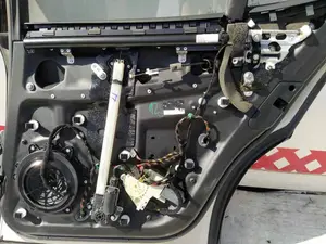 Foto de ELEVALUNAS TRASERO DERECHO PORSCHE PANAMERA (TIPO 970) referencia 97053622200