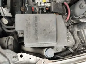 Foto de CAJA RELES / FUSIBLES ALFA ROMEO 159 (140) 1.9 JTD (M) 16V CAT (150 CV / 110 KW)