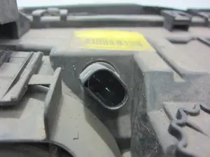 Foto de FARO IZQUIERDO BMW SERIE 3 COMPACTO (E46) 2.0 16V Diesel CAT (150 CV / 110 KW) referencia 0301187201 foto 3