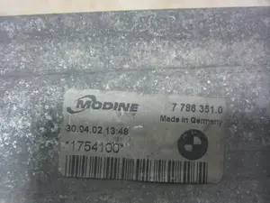 Foto de INTERCOOLER BMW SERIE 3 BERLINA (E46) 3.0 24V Turbodiesel CAT (184 CV / 135 KW) referencia 77863510 foto 2