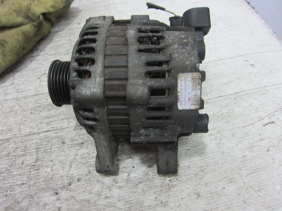 Foto de ALTERNADOR CITROEN C3 referencia 9638544180