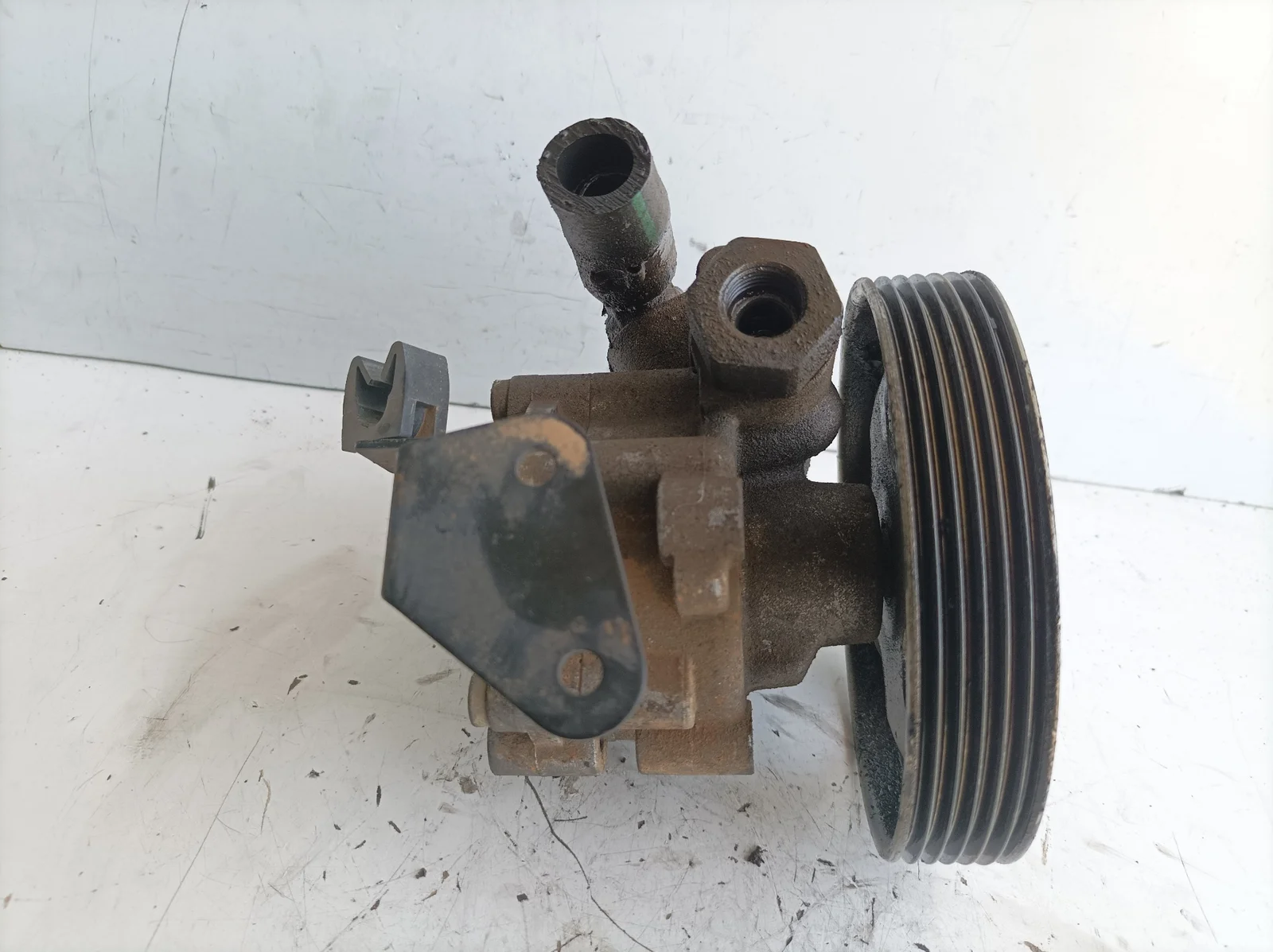 Foto de BOMBA DIRECCION PEUGEOT 406 BREAK (S1/S2) referencia 9640830580