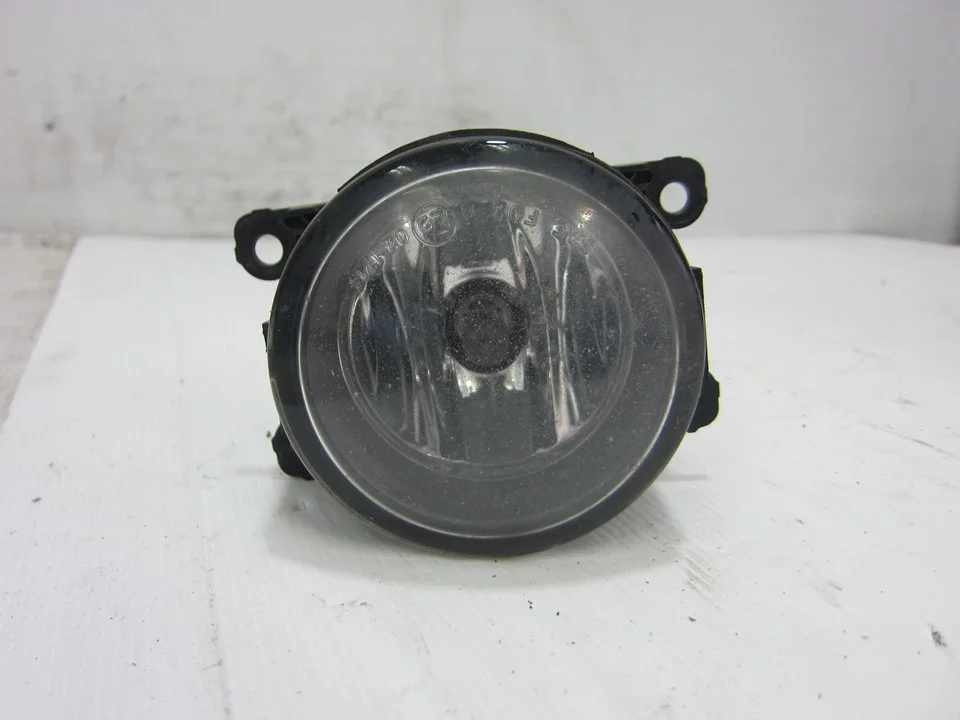 Foto de FARO ANTINIEBLA IZQUIERDO RENAULT SCENIC II (JM) 1.5 dCi Diesel (106 CV / 78 KW) referencia 8200074008