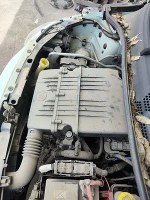 Foto de TAPA MOTOR FIAT 500 (150) BERLINA 1.2 CAT (69 CV / 51 KW)