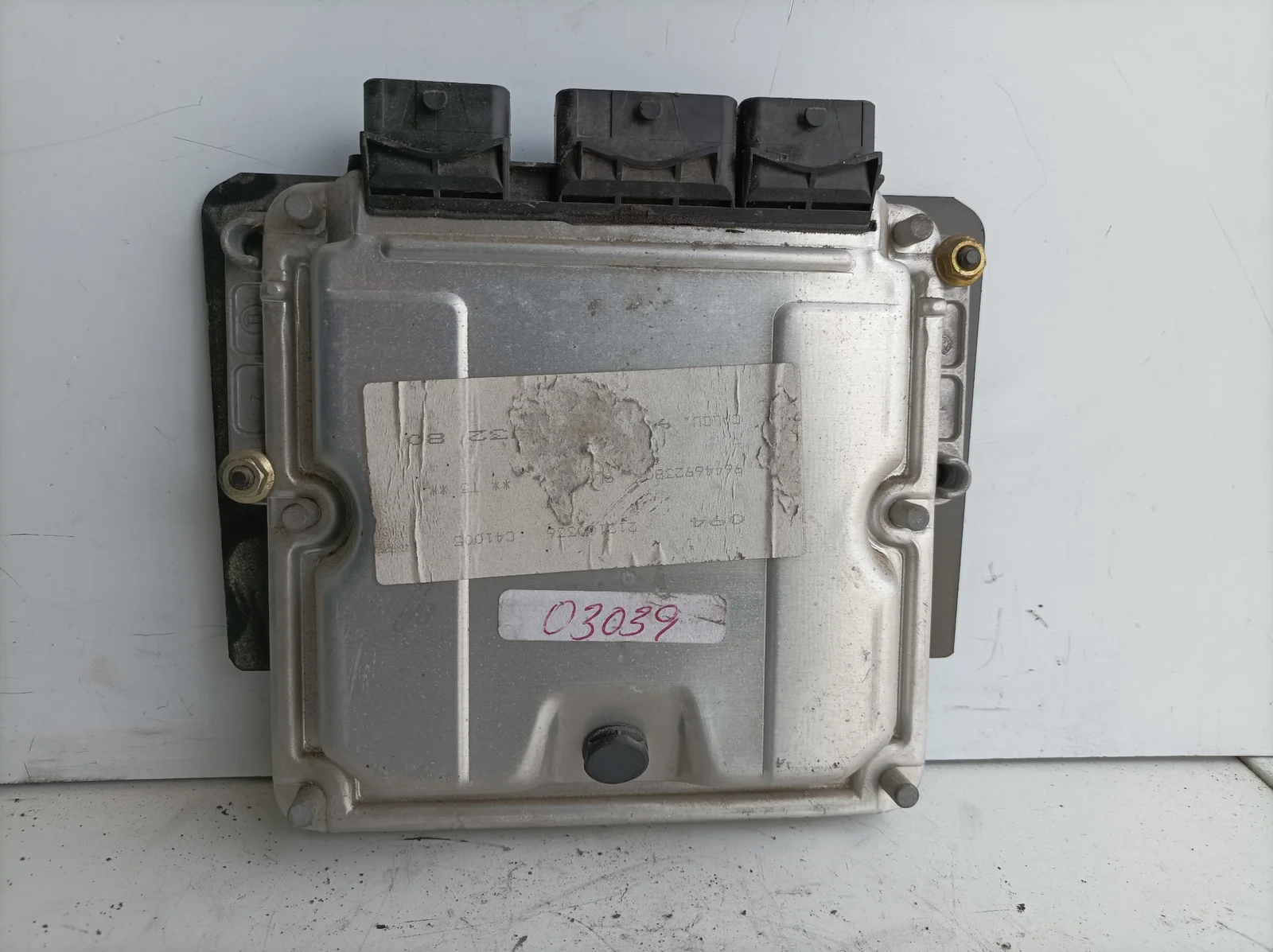 Foto de CENTRALITA MOTOR UCE PEUGEOT 307 (S1)(04.2001) 2.0 HDi CAT (90 CV / 66 KW) referencia 0281011341