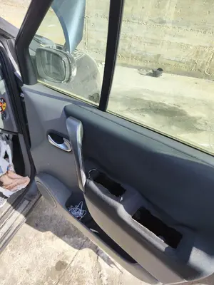 Foto de ELEVALUNAS DELANTERO DERECHO RENAULT SCENIC II (JM) 1.5 dCi Diesel (106 CV / 78 KW)