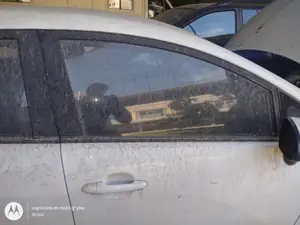 Foto de LUNA DELANTERA DERECHA KIA RIO (UB) 1.2 CAT (86 CV / 63 KW)