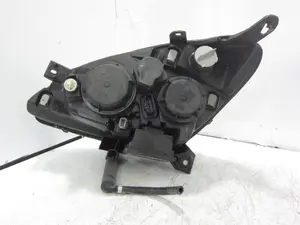 Foto de FARO DERECHO CITROEN C5 BERLINA 3.0 V6 (207 CV / 152 KW) referencia 9639319880 foto 4