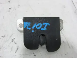 Foto de CERRADURA MALETERO / PORTON SEAT IBIZA (6L1) 1.9 TDI (101 CV / 74 KW) referencia 6L6827505A