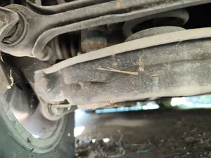 Foto de TRANSMISION TRASERA IZQUIERDA BMW SERIE 3 BERLINA (E90) 2.0 Turbodiesel CAT (143 CV / 105 KW)