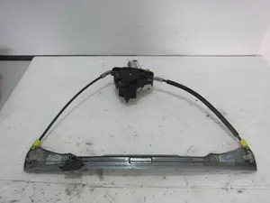 Foto de ELEVALUNAS DELANTERO DERECHO RENAULT CLIO II FASE II (B/CB0) 1.5 dCi Diesel (68 CV / 50 KW) referencia 106212XXX
