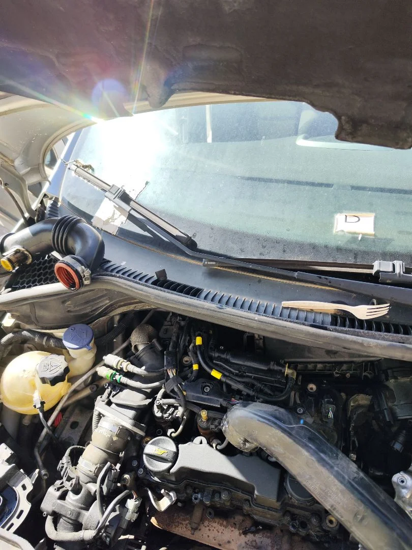 Foto de BRAZO LIMPIA DELANTERO DERECHO PEUGEOT 207 1.6 16V HDi (90 CV / 66 KW) referencia 6429AN