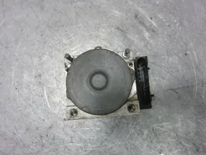 Foto de ABS RENAULT CLIO II FASE II (B/CB0) 1.2 (58 CV / 43 KW) referencia 8200229137 foto 5