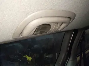 Foto de ASIDERO TECHO TRASERO DERECHO CHRYSLER VOYAGER (RG)