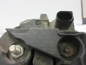 Foto de ALTERNADOR SEAT CORDOBA VARIO (6K5) referencia 037903025M foto 7