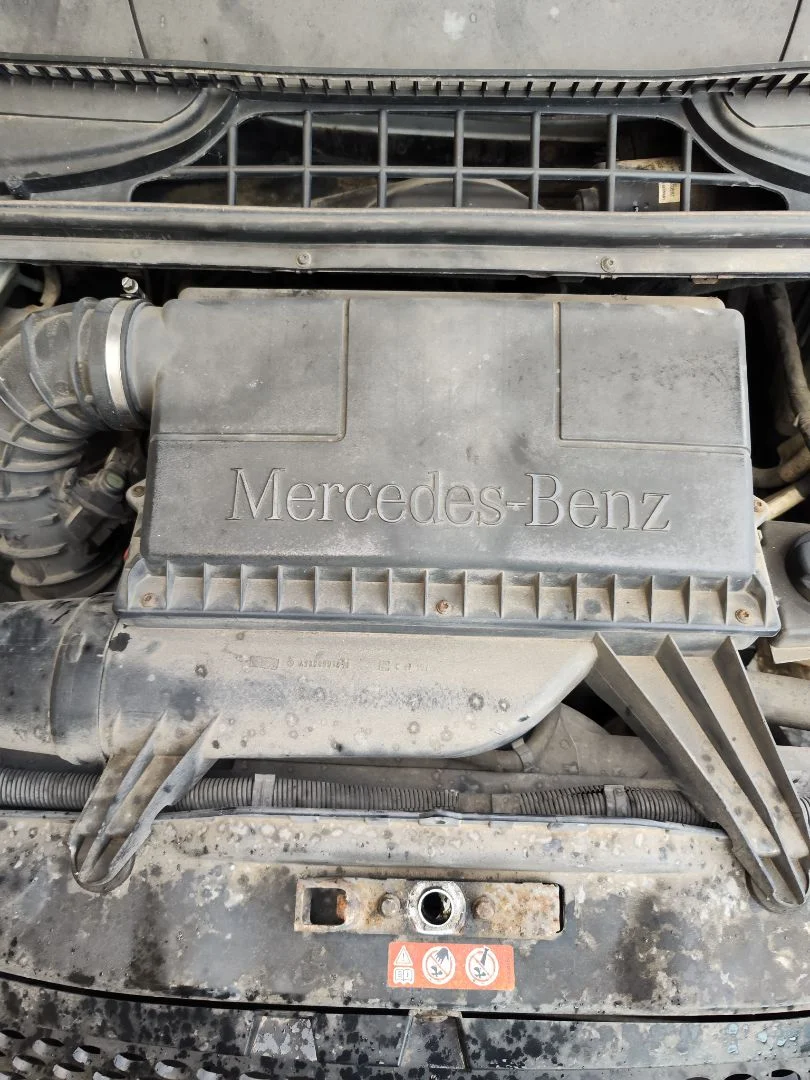 Foto de CAJA FILTRO AIRE MERCEDES-BENZ VITO FURGÓN (639) 2.1 CDI CAT (109 CV / 80 KW) referencia A6395282506