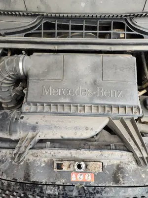 Foto de CAJA FILTRO AIRE MERCEDES-BENZ VITO FURGÓN (639) 2.1 CDI CAT (109 CV / 80 KW) referencia A6395282506