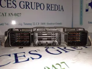 Foto de CENTRALITA MOTOR UCE CITROEN C4 BERLINA referencia 9658944580 foto 3