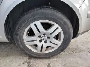 Foto de LLANTA VOLKSWAGEN GOLF IV BERLINA (1J1)(10.1997) 1.9 TDI (131 CV / 96 KW)