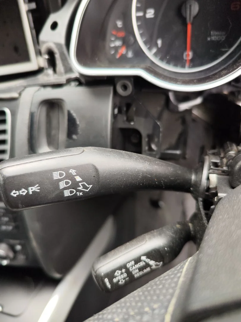 Foto de MANDO INTERMITENTES AUDI A5 COUPE (8T) 2.0 16V TDI (170 CV / 125 KW)