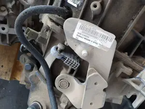 Foto de CAJA CAMBIOS RENAULT MEGANE III SPORT TOURER referencia TL4 foto 8